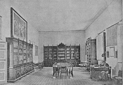 Publicación de la primera Ley Orgánica de la Universidad