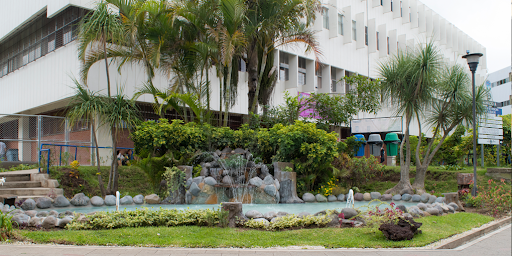 la facultad de ciencias médicas se traslada a su nueva sede el CUM