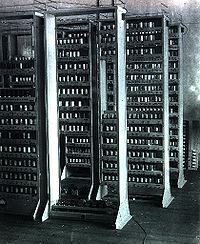 EDSAC (Electronic Delay Storage Automatic Calculator)