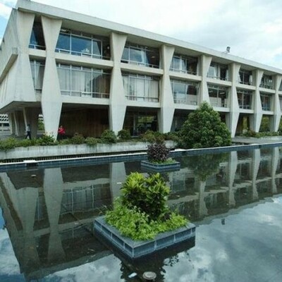 Timeline: Historia Universidad de San Carlos de Guatemala y Facultad de Ciencias Medicas