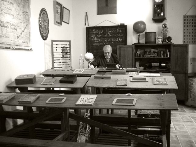 Suspensión gratuidad educación secundaria