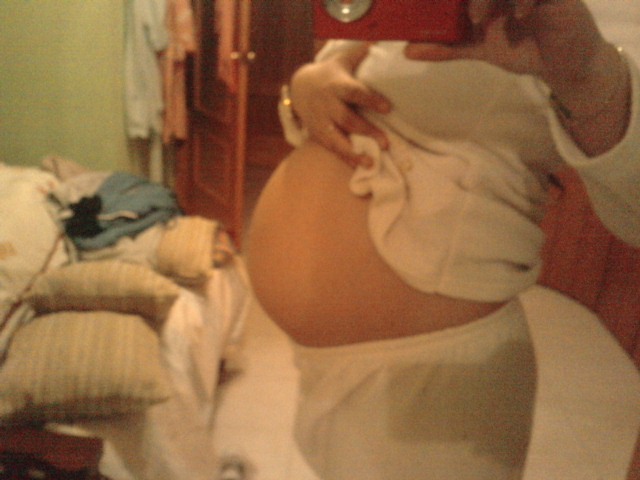 mi madre embarazada de mi