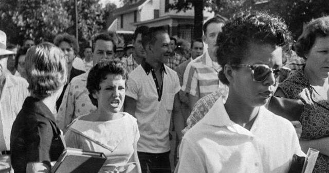 Little Rock Nine Escorted to School