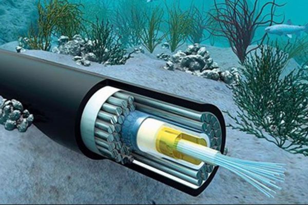 L'ARRIVÉ D'INTERNET