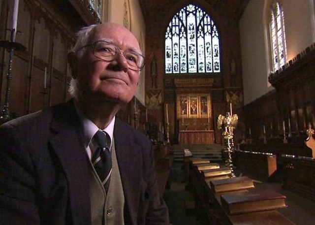 John Polkinghorne is born.