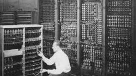 Timeline: Proyectos de Arquitectura de Computadoras en la Historia