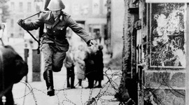 Timeline: The Berlin Crisis, 1958-1961