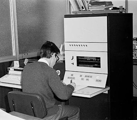 1º Ordenador Español Facor-P