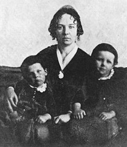 Gathering of the womans rights convention at Seneca Falls