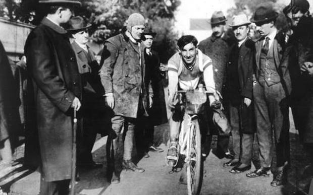 Girardengo vince il Giro d'Italia