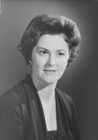 Adoption de la loi 16