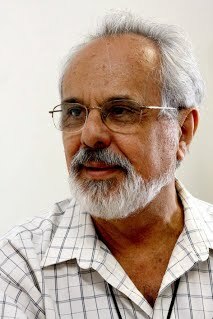 Emilio Rives Iñesta  (nacido en 1944)