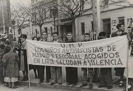 el gobierno replubicano se traslada de Valencia a Barcelona