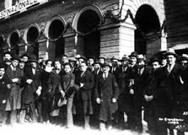 Bordiga, Tasca e Gramsci fondano a Livorno il Partito Comunista d'Italia