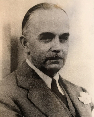 Se crea la “Asociación de Administradores y Propietarios de Hoteles por Don Lucas de Palacio.