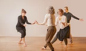 TERAPIAS DE MOVIMIENTO (DANZATERAPIA)