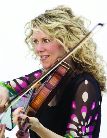 Celebrating 25 Seasons: Natalie MacMaster