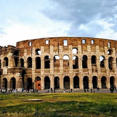 Timeline: Arqueología del Habitat I  Taller Carlos Leduc Montaño  Primer semestre  Linea del tiempo Alumno: Hernández Enríquez Luis Alberto  Profesora: Lucia Vivero Correa Fecha: 22 de octubre de 2020