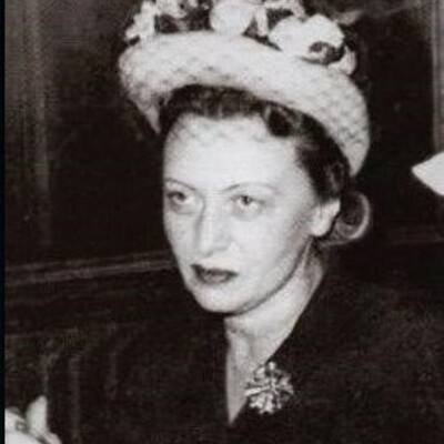 Timeline: רבנית