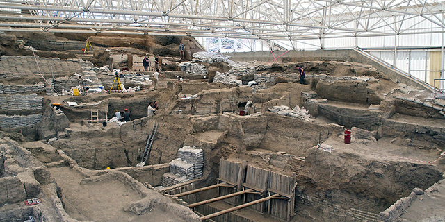 Occupation du village Çatal Höyük (Turquie)