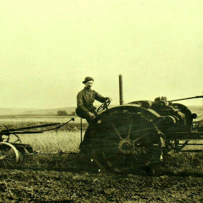 Timeline: Ag History: 1900-1930