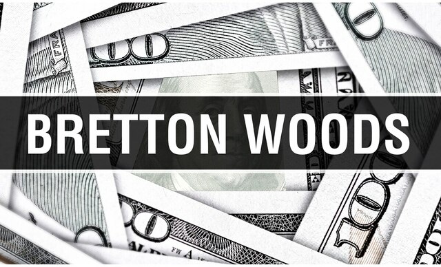 Nace Bretton Woods