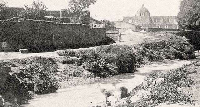 Embovedamiento de gran parte del río San Juan de Dios