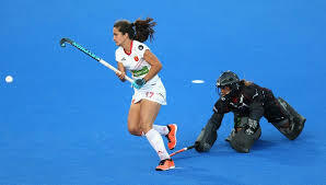 Lola Riera Zuzuarregui