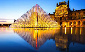 Creació MUSEU DEL LOUVRE