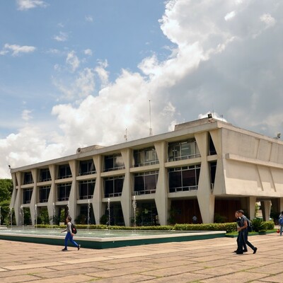Timeline: Universidad San Carlos de Guatemala a través de la historia