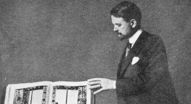 Treccani fonda L'Istituto Treccani