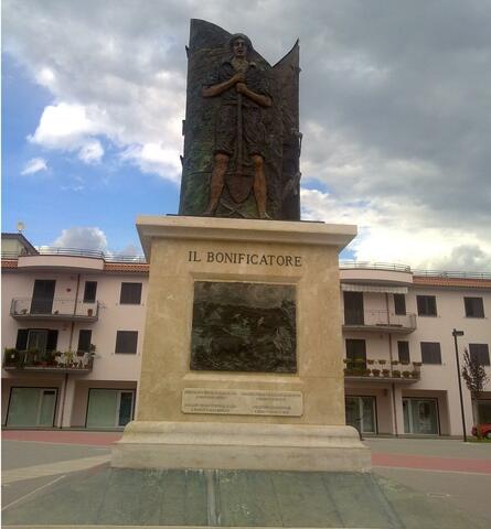 Il governo emana leggi sulla bonifica di aree paludose