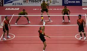 en Indonesia un juego llamado" sepakraca" juego moderno