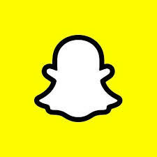 Snapchat.-creada por Evan Spiegel, Bobby Murphy, Reggie Brown,sirve para la mensajeria instantanea tomar fotos,añadir contactos,enviar mensajes.