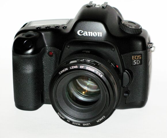 Canon EOS 5D