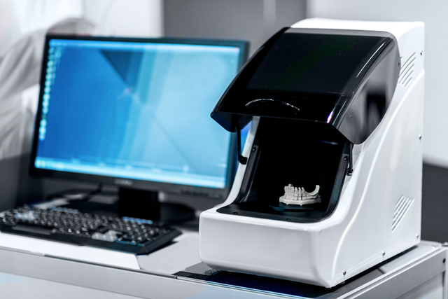 Diseño y manufactura computarizado (CAD/CAM)