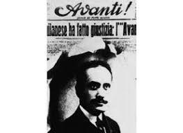 Mussolini diventa il direttore dell'avanti