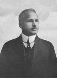 EN EL AÑO 1902 DOCTOR BENEDICT LUST