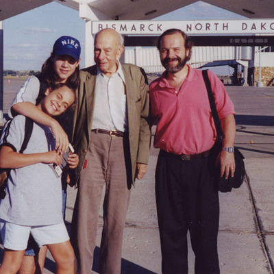 Timeline: Willard Van Orman Quine (25 June 1908 - 25 December 2000