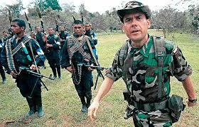 Surgen las Autodefensas Unidas de Colombia