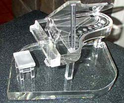 Le plexiglas, BARKER & SKINNER