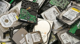 Timeline: HISTORIA DE LOS DISCOS DUROS