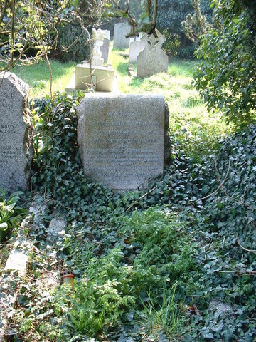 Arthur died on November 22, 1944.