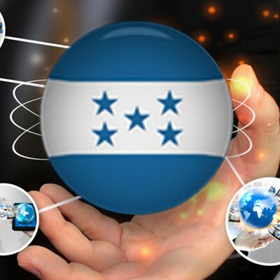 Timeline: El Internet en Honduras/ Heydi Hernandez