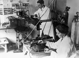 Radiactividad natural y artificial