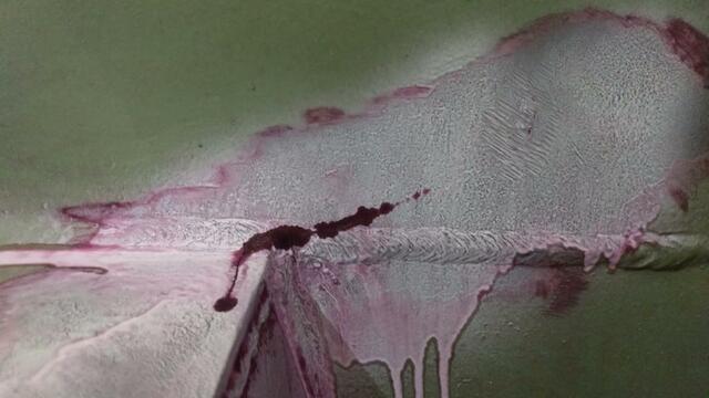 Inspeção LP das trincas encontradas na cruzeta