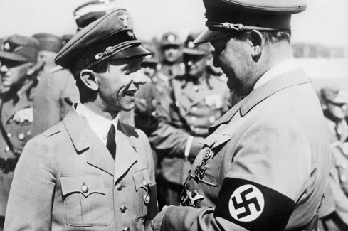 Conferencia de Wannsee. La jerarquía nazi acuerda emprender "la solución final" del problema judío