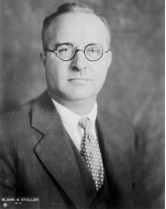 En 1921, su gran avance llevó al científico Thomas Midgley al inicio del descubrimiento de nuevos elementos que resultaron nocivos para el medio ambiente.