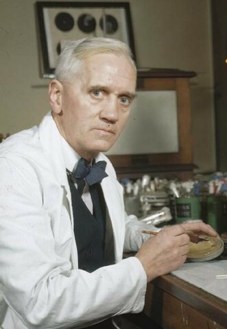 ALEXANDER FLEMING