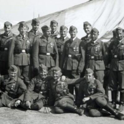 Timeline: Línea del Tiempo  3